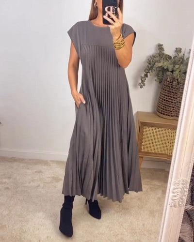 Edith™ Pleated Midi Dress