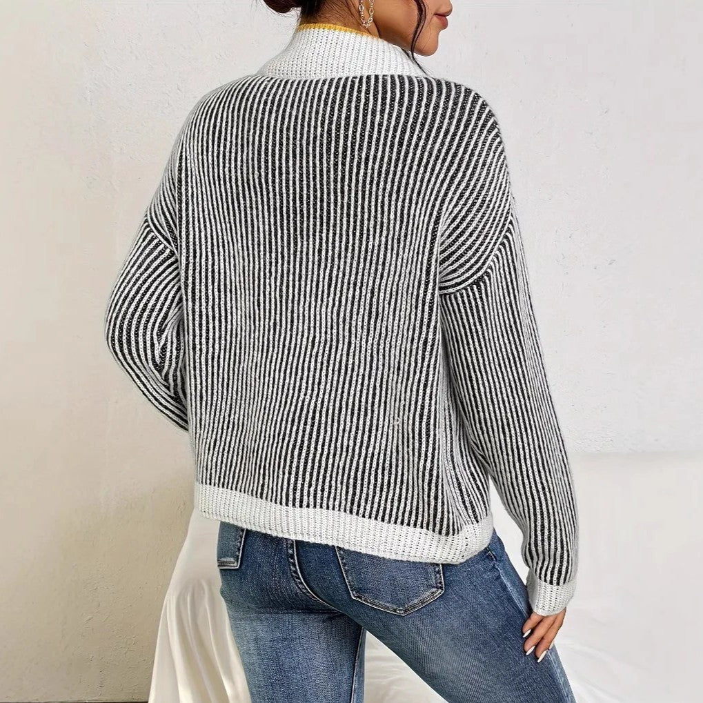 Monochrome Knit Pullover