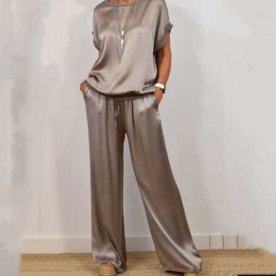 Carly™ Satin Lounge Set